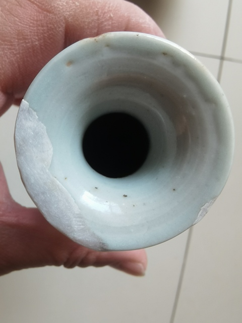 古玩陶瓷青花山水紋瓶真品鑒賞圖