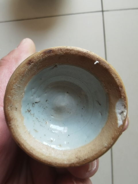 古玩陶瓷青花山水紋瓶真品鑒賞圖