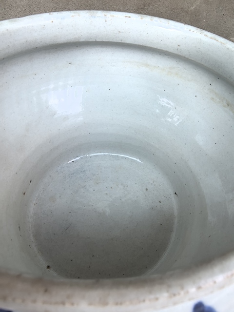 古玩陶瓷花卉紋青花馬蹄尊真品鑒賞圖