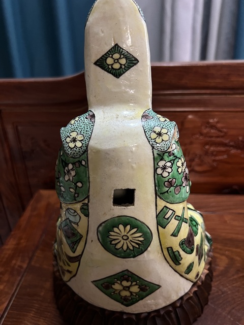 古玩陶瓷康熙素三彩觀音像拍賣，當前價格21800元