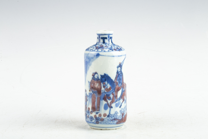 古玩陶瓷清晚·青花釉里紅穆桂英掛帥圖鼻煙壺拍賣，當前價格4728元