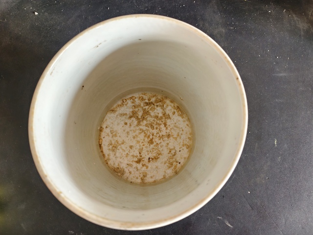 古玩陶瓷白釉筆筒真品鑒賞圖