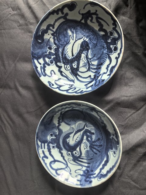 古玩陶瓷雍正青花過墻龍紋盤真品鑒賞圖