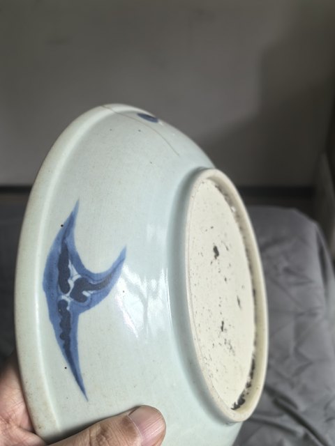 古玩陶瓷乾隆青花過墻龍紋大盤拍賣，當(dāng)前價(jià)格2200元