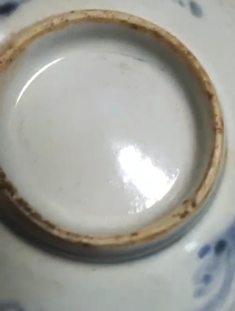 古玩陶瓷青花花卉紋碗真品鑒賞圖