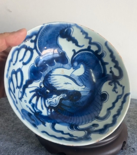 古玩陶瓷青花過墻龍紋碗真品鑒賞圖