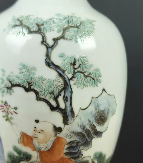 古玩陶瓷粉彩四愛圖撇口瓶真品鑒賞圖