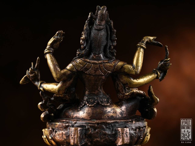 古玩銅器銅造像真品鑒賞圖