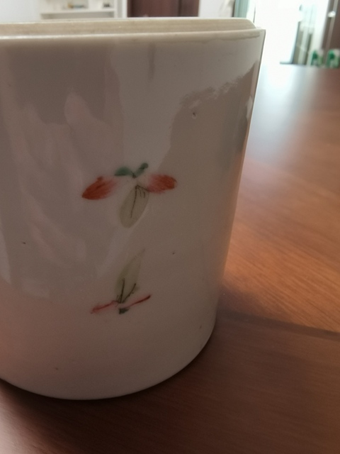 古玩陶瓷粉彩花卉紋蓋缸真品鑒賞圖