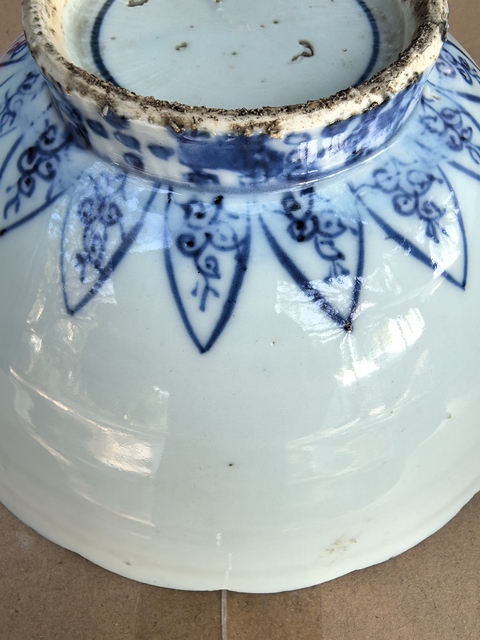 古玩陶瓷青花蓮瓣碗真品鑒賞圖