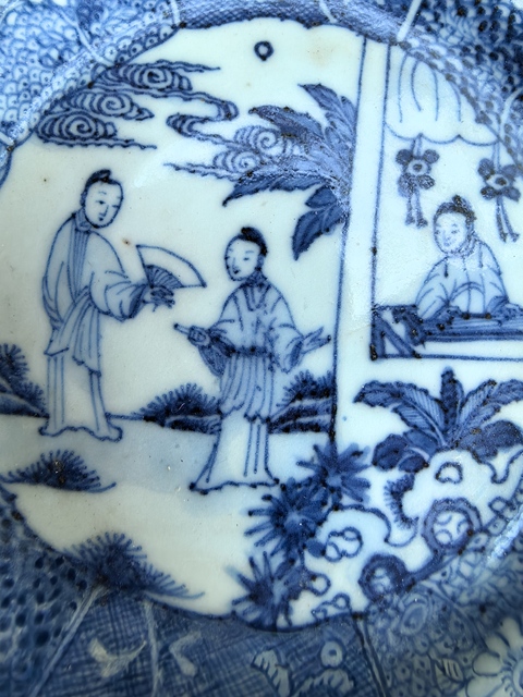 古玩陶瓷青花盤真品鑒賞圖