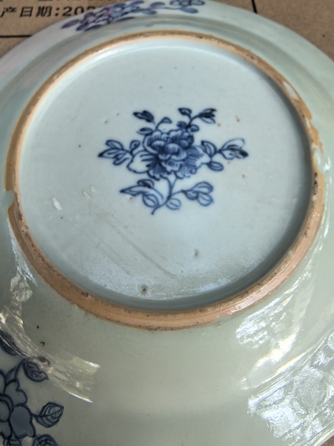 古玩陶瓷青花盤真品鑒賞圖