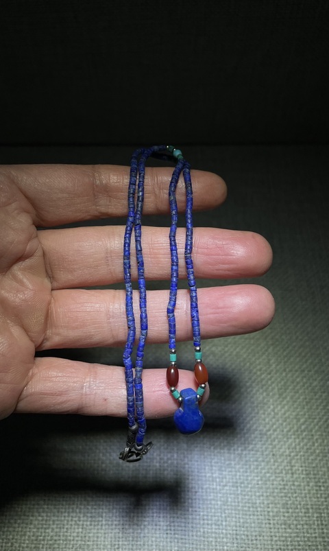 古玩玉器清代.青金石項(xiàng)鏈拍賣(mài)，當(dāng)前價(jià)格0元