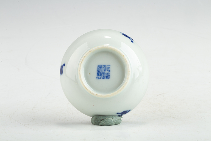 古玩陶瓷清晚·青花加彩龍鳳紋筆舔一對拍賣，當前價格388元