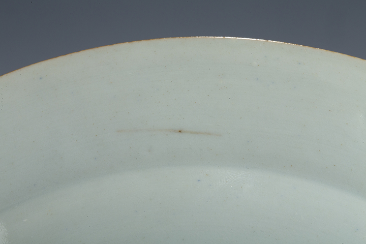 古玩陶瓷清乾隆·青花粉彩賞鶴圖折沿盤真品鑒賞圖