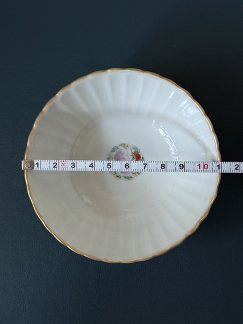 古玩陶瓷飛黃騰達(dá)粉彩碗真品鑒賞圖