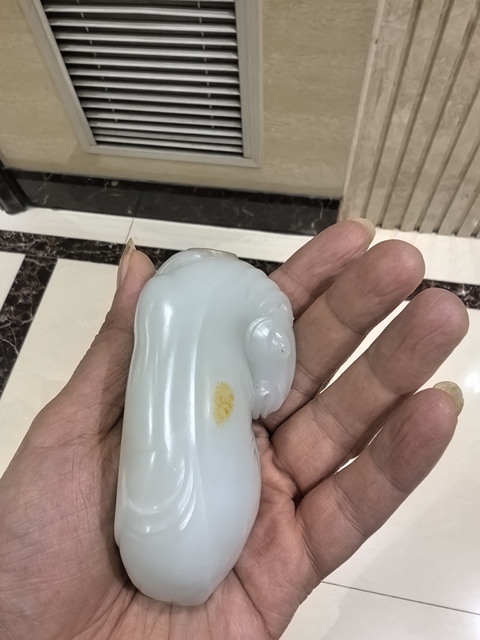 古玩玉器白玉臥馬真品鑒賞圖