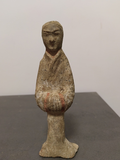 古玩陶瓷灰陶彩繪人物俑真品鑒賞圖