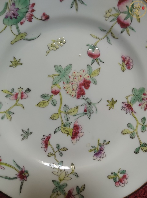 古玩陶瓷粉彩花卉紋盤(pán)真品鑒賞圖