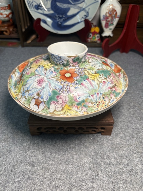 古玩陶瓷民國(guó)細(xì)路粉彩蓋盤真品鑒賞圖