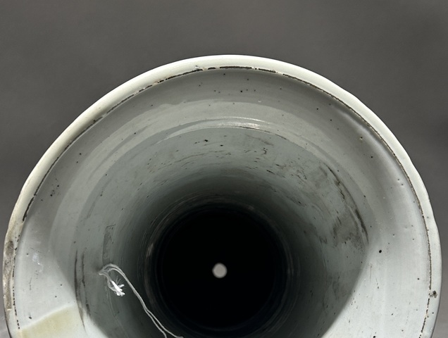 古玩陶瓷青花五彩人物紋花觚真品鑒賞圖