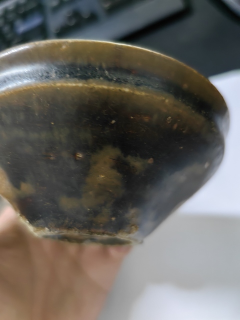古玩陶瓷黑褐釉盞真品鑒賞圖