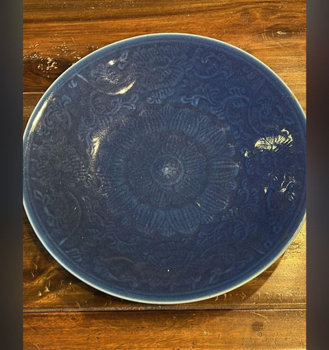 古玩陶瓷清中晚期霽藍釉盤真品鑒賞圖