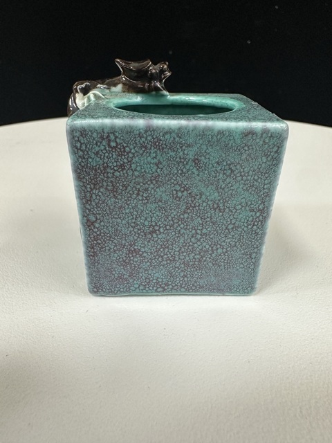 古玩陶瓷爐鈞釉帶赤龍紋四方水盂真品鑒賞圖