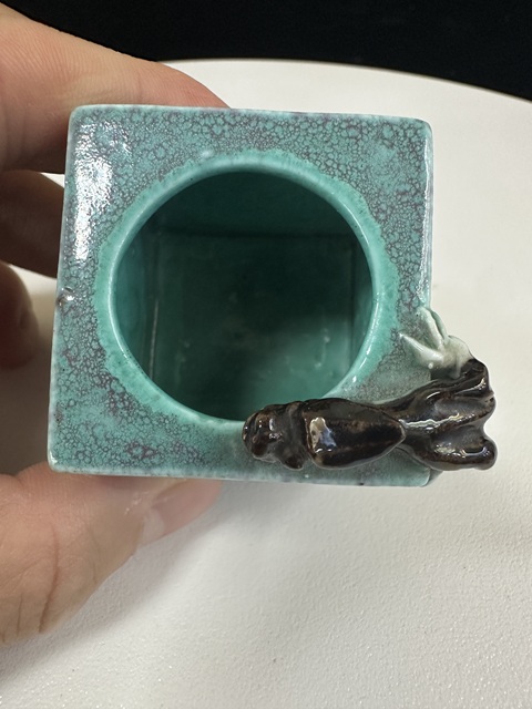 古玩陶瓷爐鈞釉帶赤龍紋四方水盂真品鑒賞圖