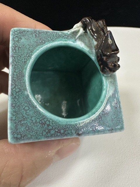 古玩陶瓷爐鈞釉帶赤龍紋四方水盂真品鑒賞圖