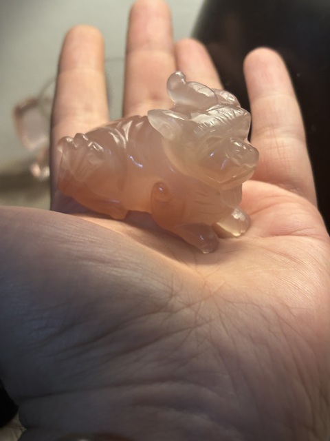 古玩玉器宋元·南紅瑞獸拍賣，當前價格38000元