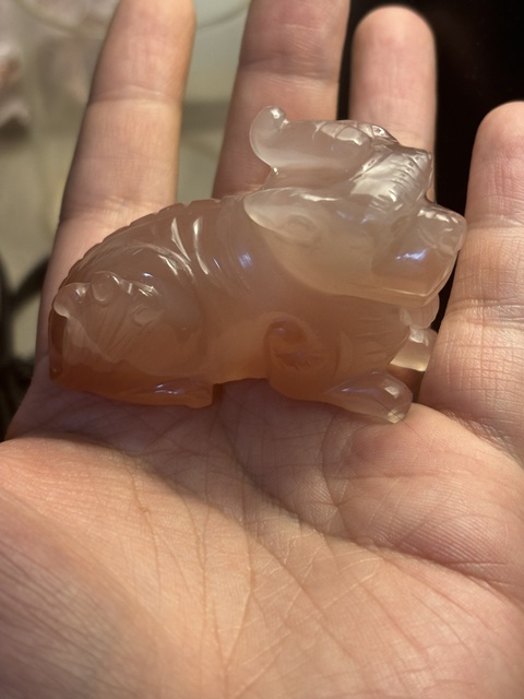 古玩玉器宋元·南紅瑞獸拍賣，當前價格38000元