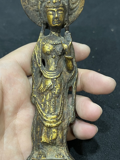 古玩銅器造像真品鑒賞圖