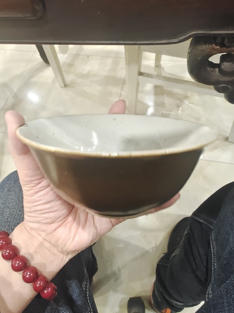 古玩陶瓷民國茶葉末釉碗真品鑒賞圖