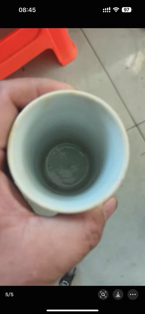 古玩陶瓷粉彩人物筆筒真品鑒賞圖