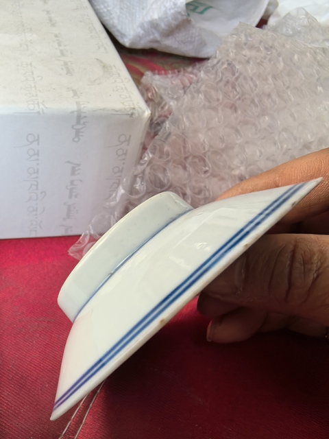 古玩陶瓷螳螂捕蟬 黃雀在后青花碟子真品鑒賞圖