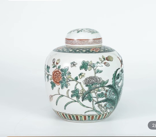 古玩陶瓷五彩花鳥紋蓋罐真品鑒賞圖