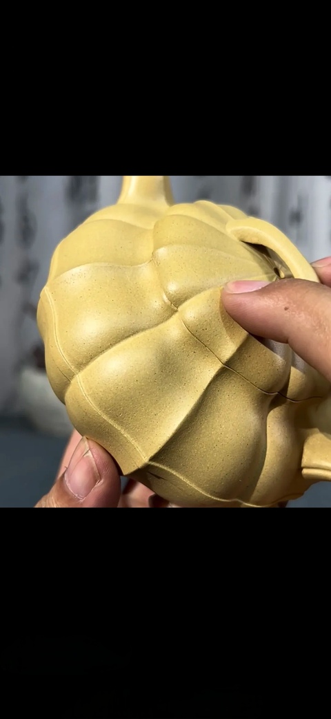 古玩雜項菱花紫砂壺拍賣，當前價格1280元