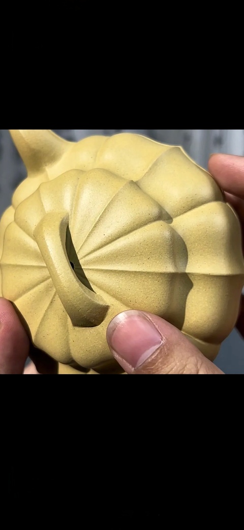 古玩雜項菱花紫砂壺拍賣，當前價格1280元