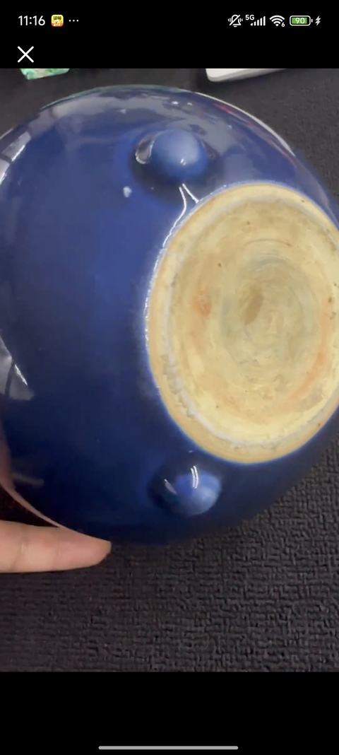 古玩陶瓷霽藍釉三乳足缽式香爐真品鑒賞圖