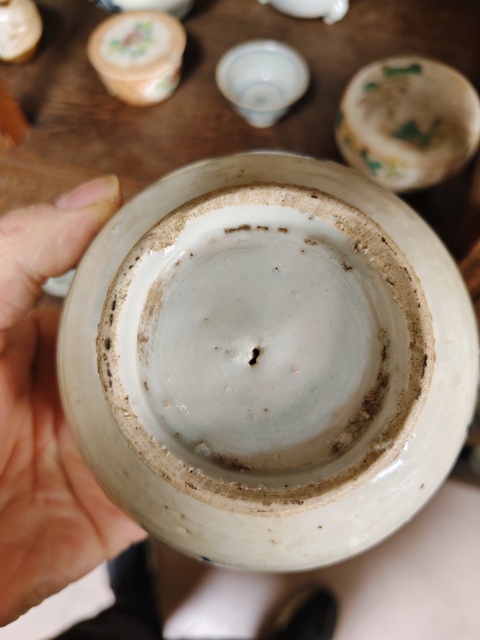 古玩陶瓷吉語紋青花圈足缽式香爐真品鑒賞圖