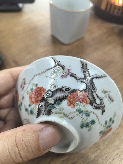 古玩陶瓷粉彩過枝花卉紋碗真品鑒賞圖