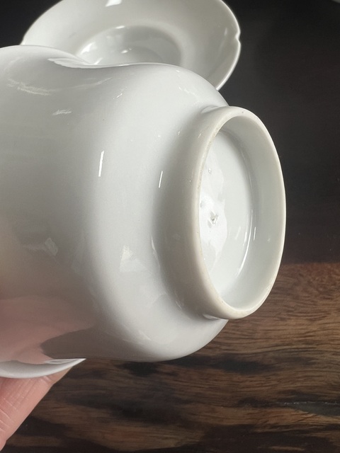 古玩陶瓷白胎蓋碗真品鑒賞圖