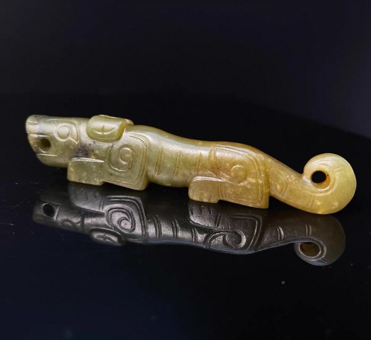 古玩玉器和田玉雕“螭虎”真品鑒賞圖