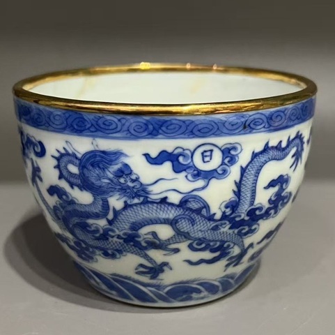古玩陶瓷青花龍紋缸真品鑒賞圖