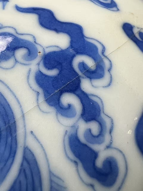 古玩陶瓷青花龍紋缸真品鑒賞圖