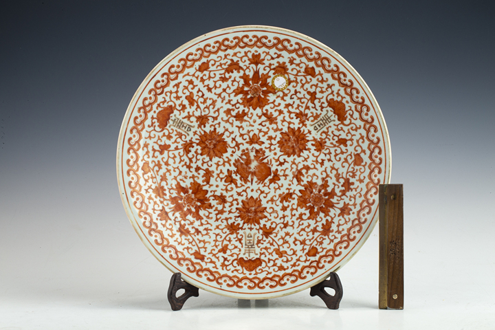 古玩陶瓷清晚·礬紅描金福壽三多紋大盤(pán)真品鑒賞圖