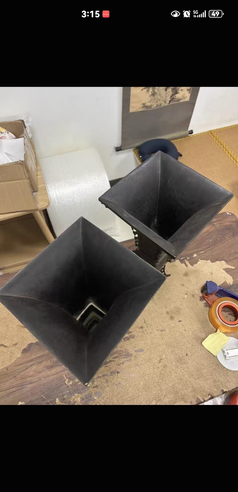 古玩銅器花觚真品鑒賞圖