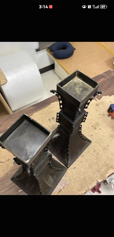 古玩銅器花觚真品鑒賞圖