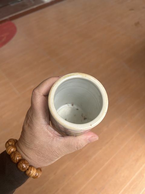 古玩陶瓷粉彩筆筒真品鑒賞圖